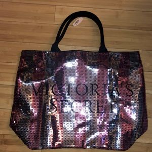 NWT Victoria Secret Tote Bag/Weekender Bag - Sparkle logo with zipper